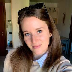 Meet your Posher, Francesca